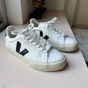 VEJA Campo Bicolor Leather Low-Top Sneaker